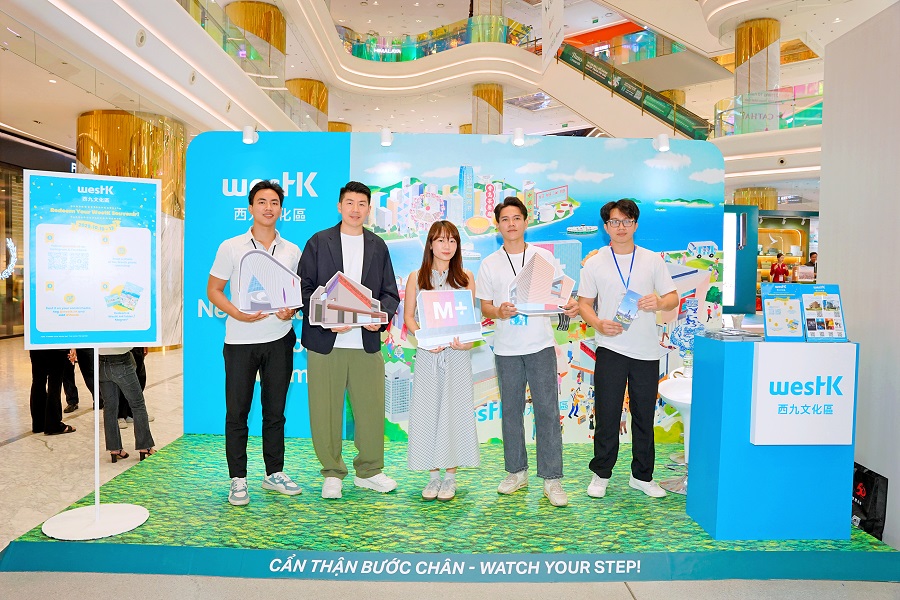 cathay-1310-3