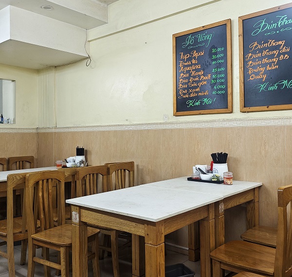 Bánh Cuốn Gia Truyền Thanh Vân Hang Ga StreetQ