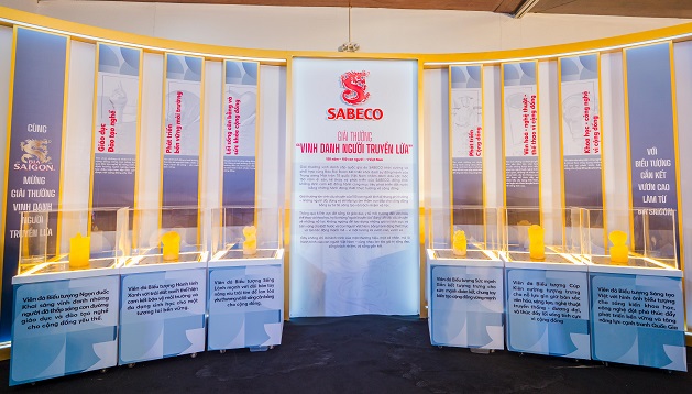 Khu vực giới thiệu về 6 lĩnh vực của giải thưởng Vinh Danh Người Truyền Lửa t