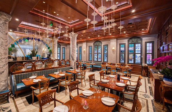 Không gian nhà hàng2