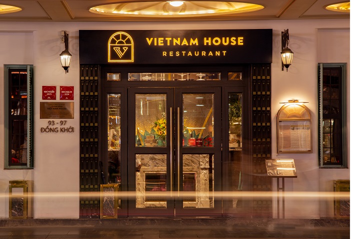 Không gian nhà hàng 3