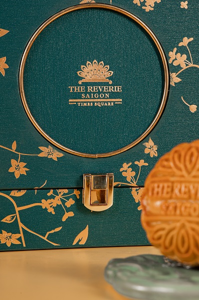Quế Hoa Vọng Nguyệt - The Petals of Grace1
