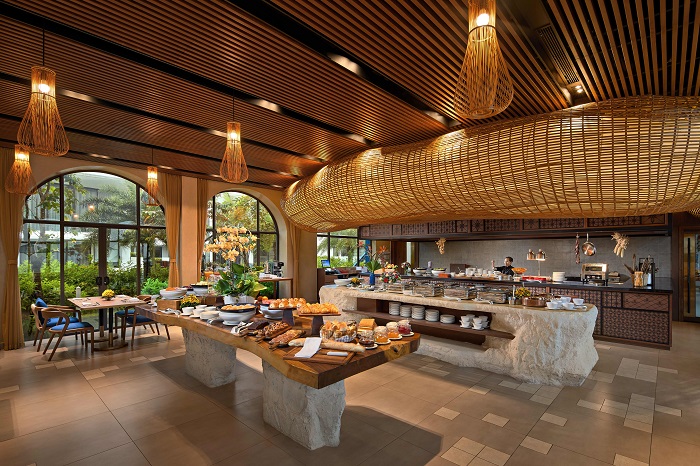 Royal Shore Restaurant