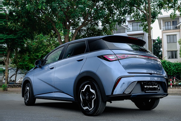 Thiết kế cản sau trên BYD Dolphin mới