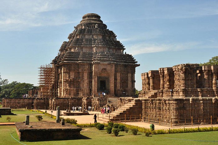 den-mat-troi-Konark-1