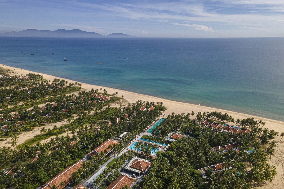 Four Seasons The Nam Hai Hội An vị trí cạnh bờ biển Hà My