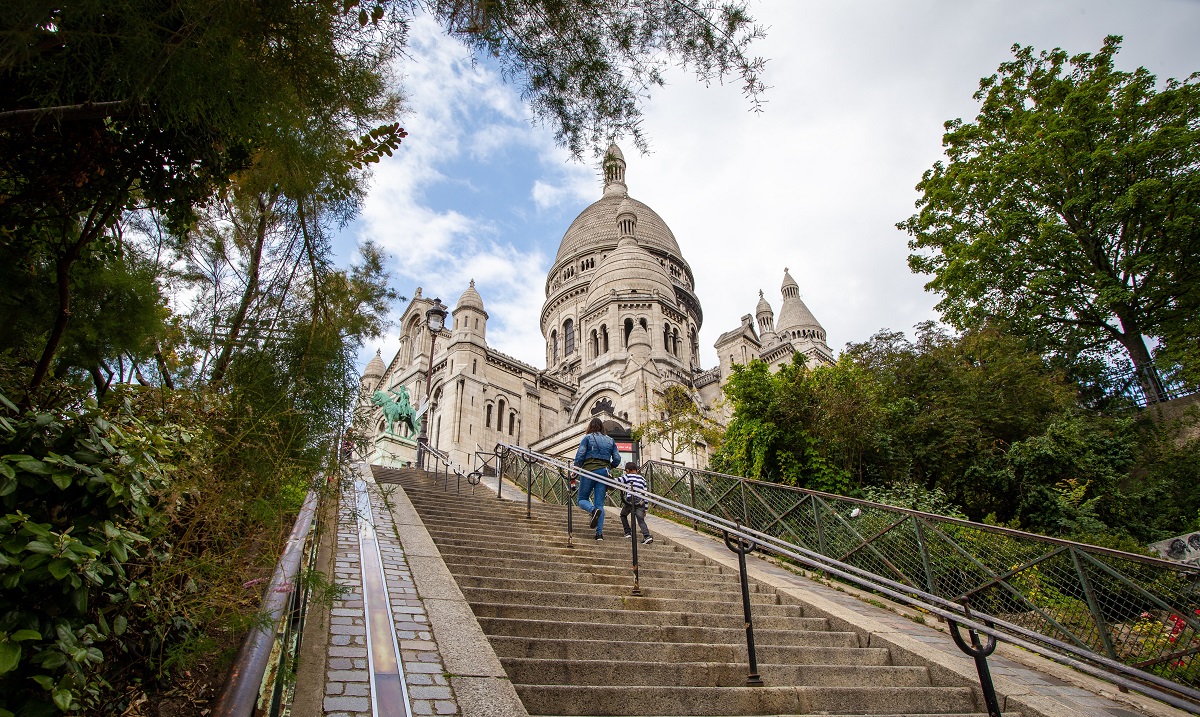 UX Le Village Montmartre by Hiphophostels 1