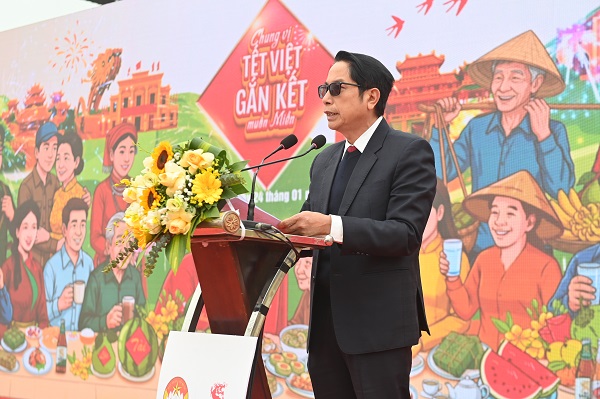 Ô. Nguyễn Hải Dương - Bí thư Đảng uỷ CT. HĐND xã Kim Bảng tỉnh Nghệ An phát biểu