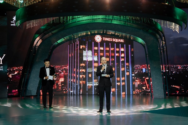 Ông Francois đại diện The Reverie Saigon phát biểu về sự kiện