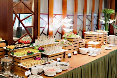 BUFFET CHAY KHÁCH SẠN VIỄN ĐÔNG ƯU ĐÃI NGẬP TRÀN TRONG MÙA VU LAN
