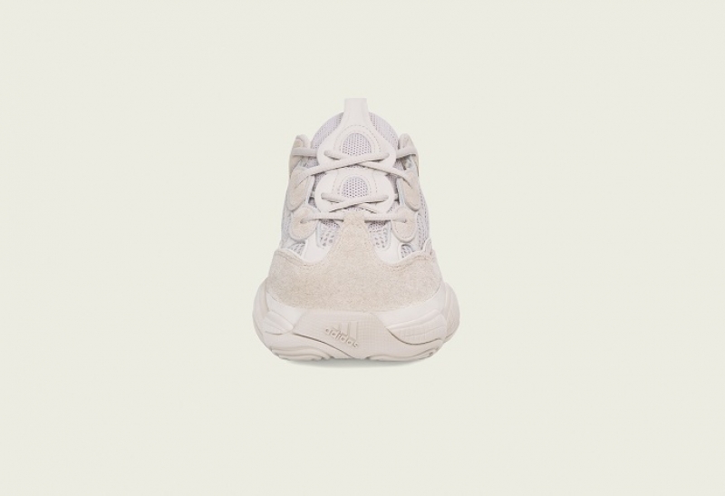 Sản Phẩm YEEZY 500 BLUSH Trên Toàn Cầu Và Tại Việt Nam