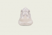 Sản Phẩm YEEZY 500 BLUSH Trên Toàn Cầu Và Tại Việt Nam