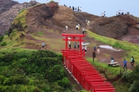 Thử thách với 123 cổng trời Torii ở đền Motonosumi Inari ,Nagato Nhật Bản